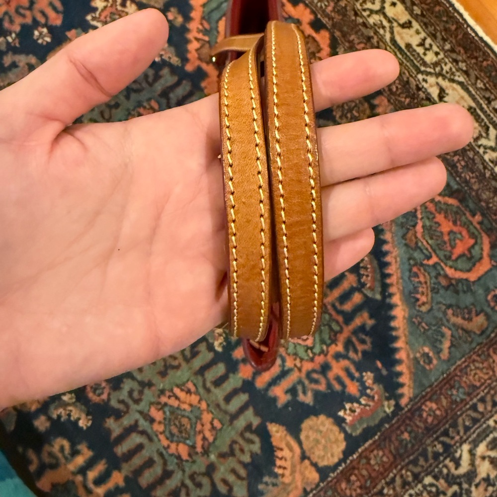 Dooney & Bourke tote - Picture 8 of 9